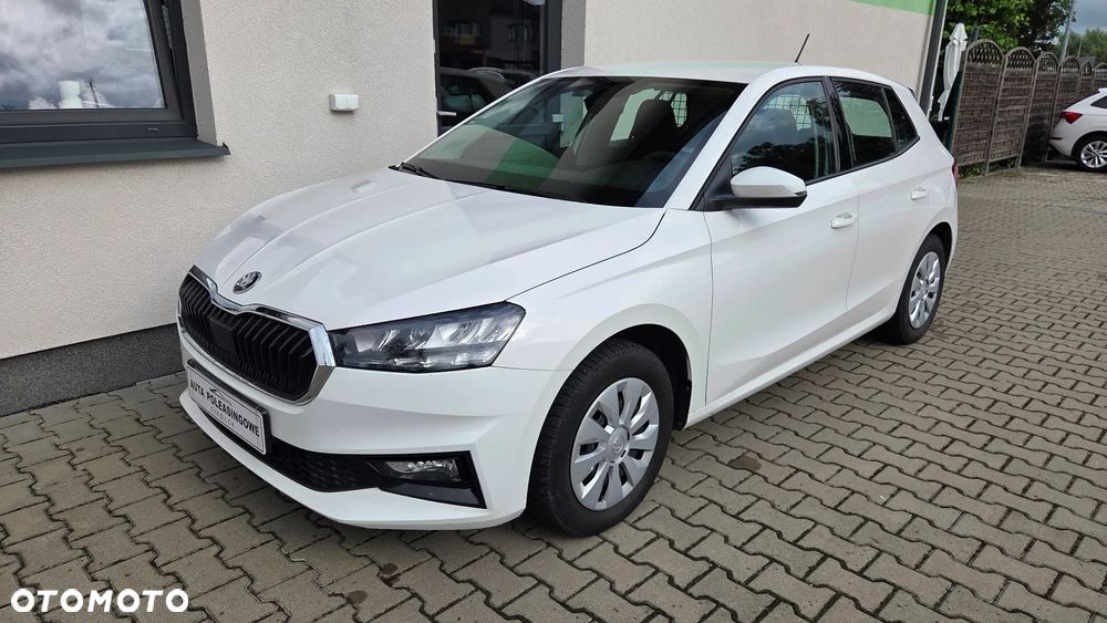 Skoda Fabia 1.0 Essence - 5