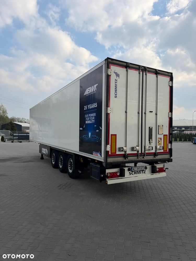 Schmitz Cargobull Chłodnia Dopplestock Uszkodzona - 3