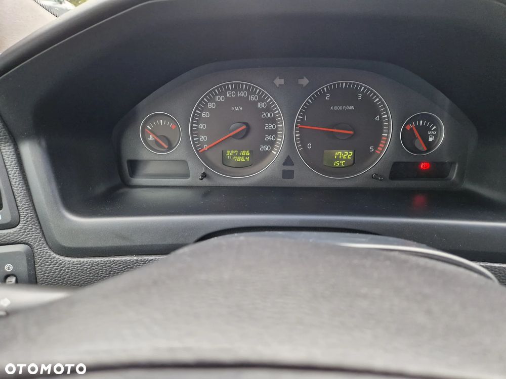 Volvo S60 2.4D Momentum - 7