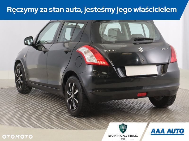 Suzuki Swift - 6