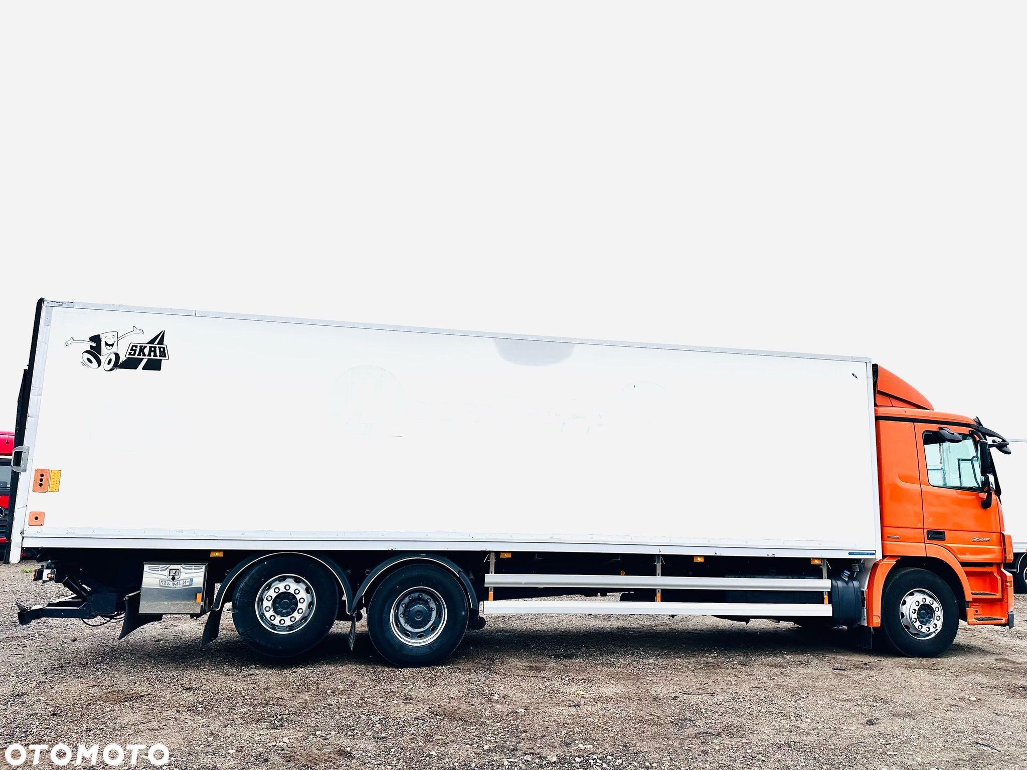 Mercedes-Benz ACTROS 2536 / CHŁODNIA / MULTITEMPERATURA / WINDA - 4