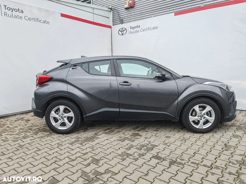 Toyota C-HR - 4