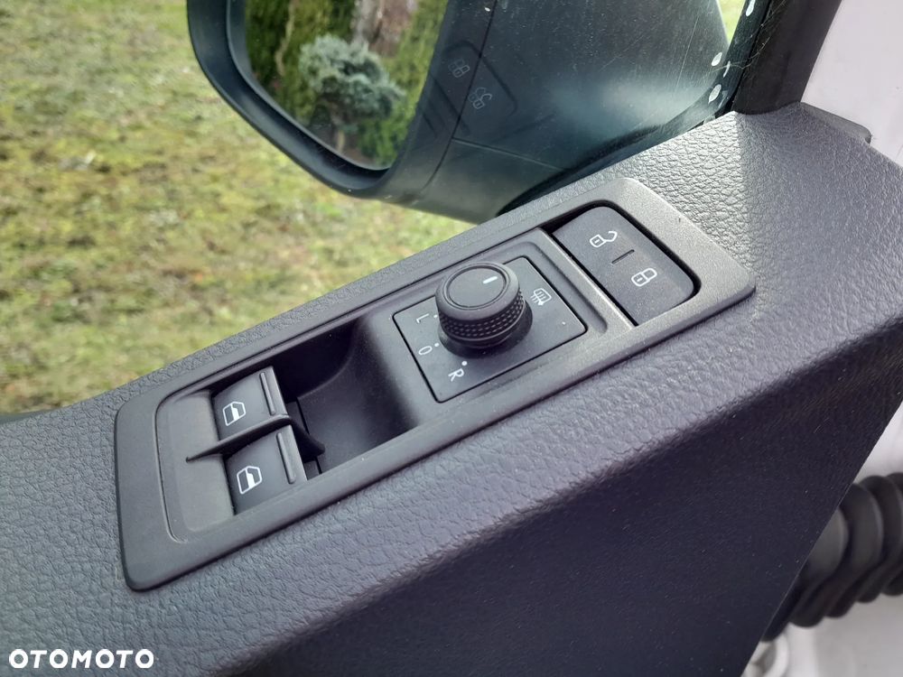 Volkswagen Transporter T6 - 22