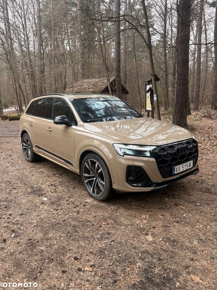 Audi Q7 55 TFSI e Quattro S Line Tiptr - 1