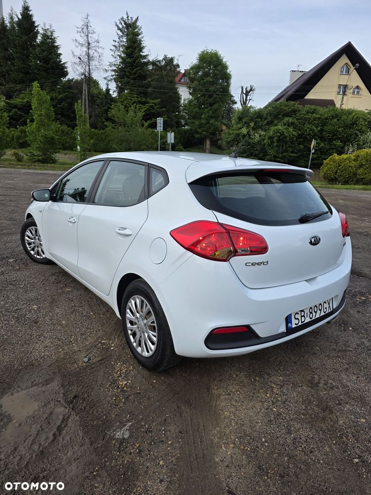 Kia Ceed - 3