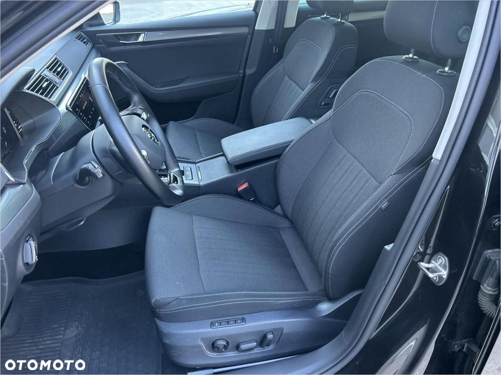 Skoda Superb 2.0 TDI SCR Ambition DSG - 16