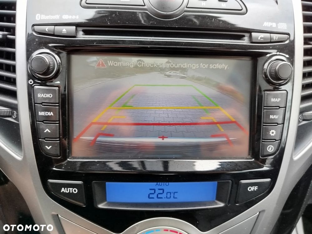 Hyundai ix20 1.4 blue Trend - 23