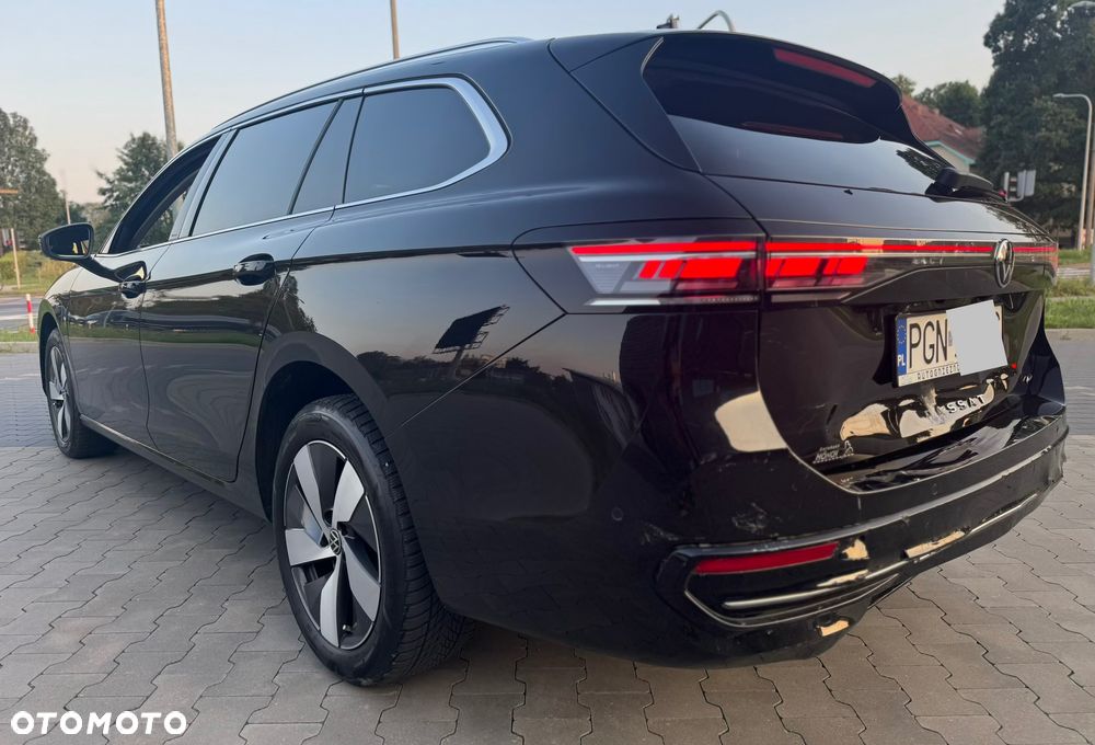Volkswagen Passat 2.0 TDI 4Mot Elegance DSG - 8