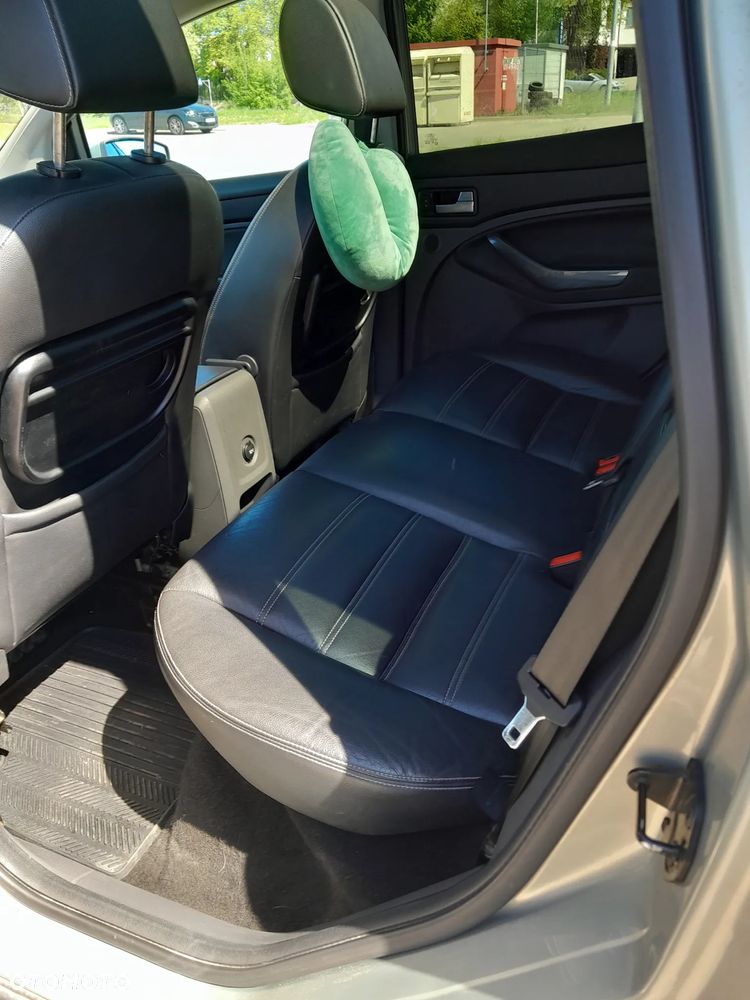 Ford Kuga 2.0 TDCi Titanium - 5