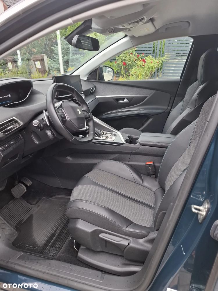 Peugeot 5008 1.2 PureTech Allure Pack S&S EAT8 - 6