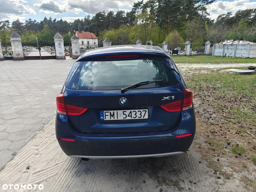 BMW X1 sDrive18i - 6