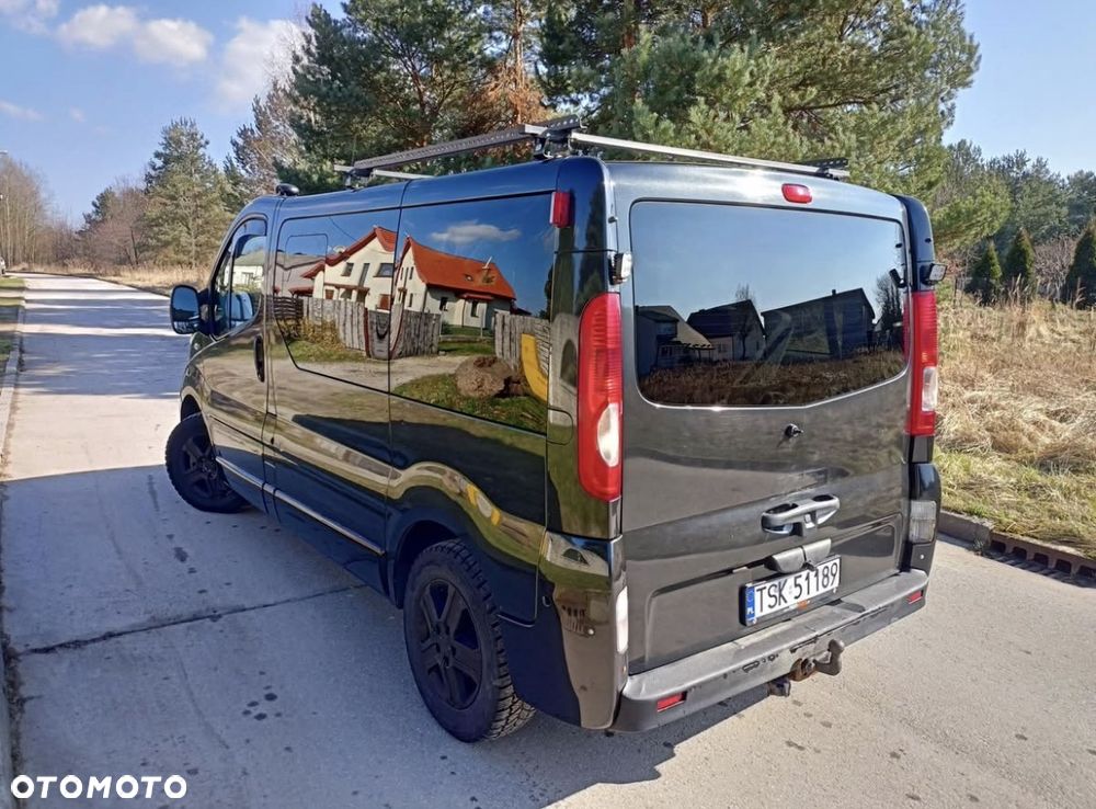 Opel Vivaro - 2