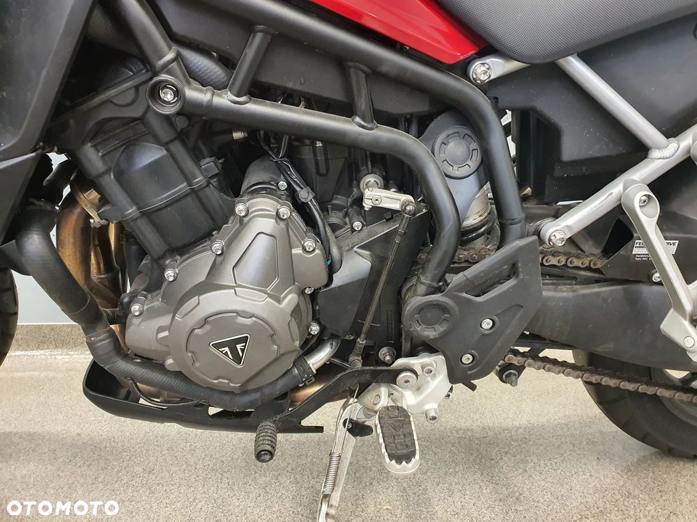 Triumph Tiger - 9