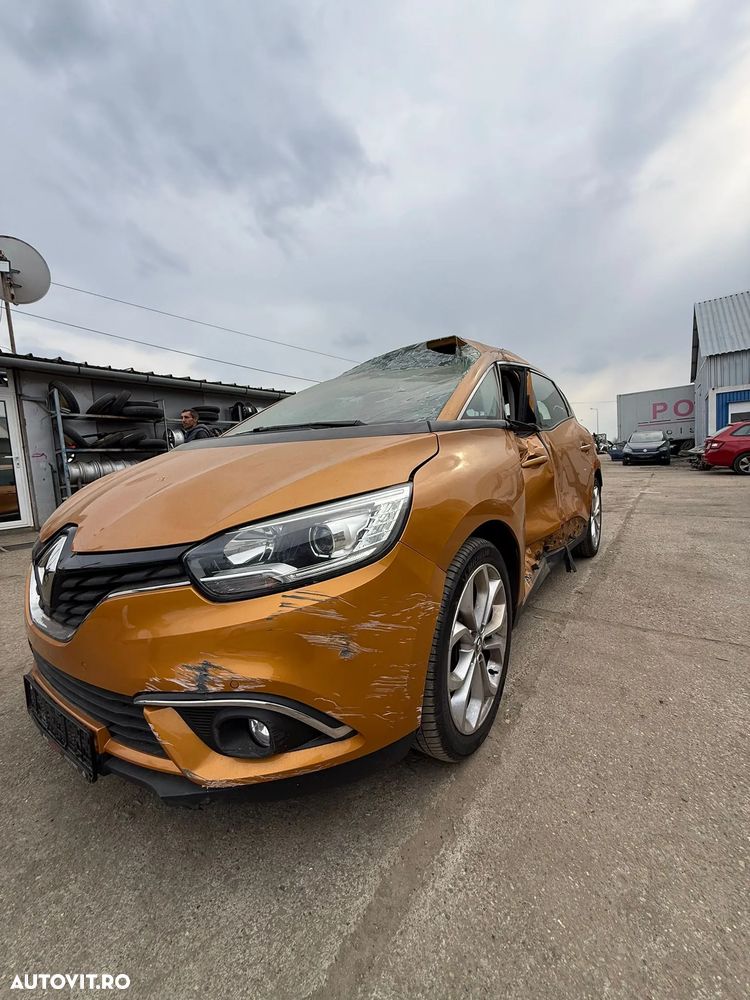 Renault Scenic ENERGY dCi 110 EDC EXPERIENCE - 28