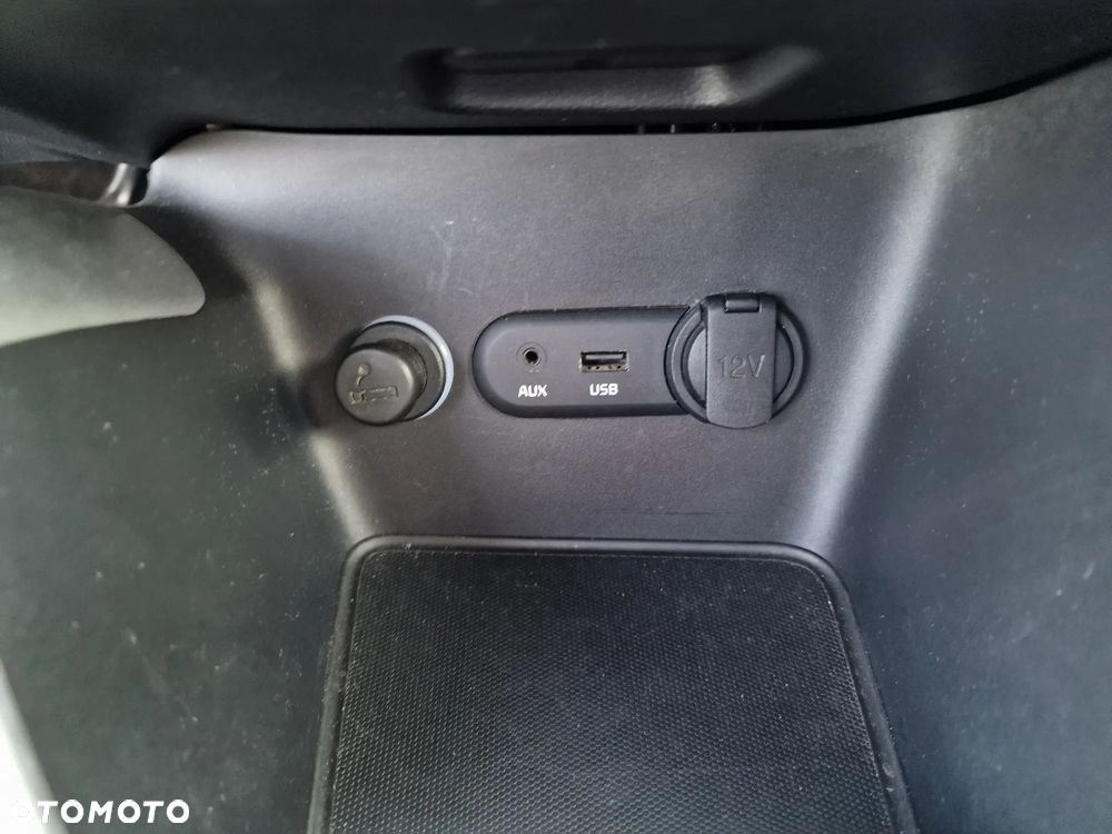 Kia Ceed 1.6 CRDi M - 12