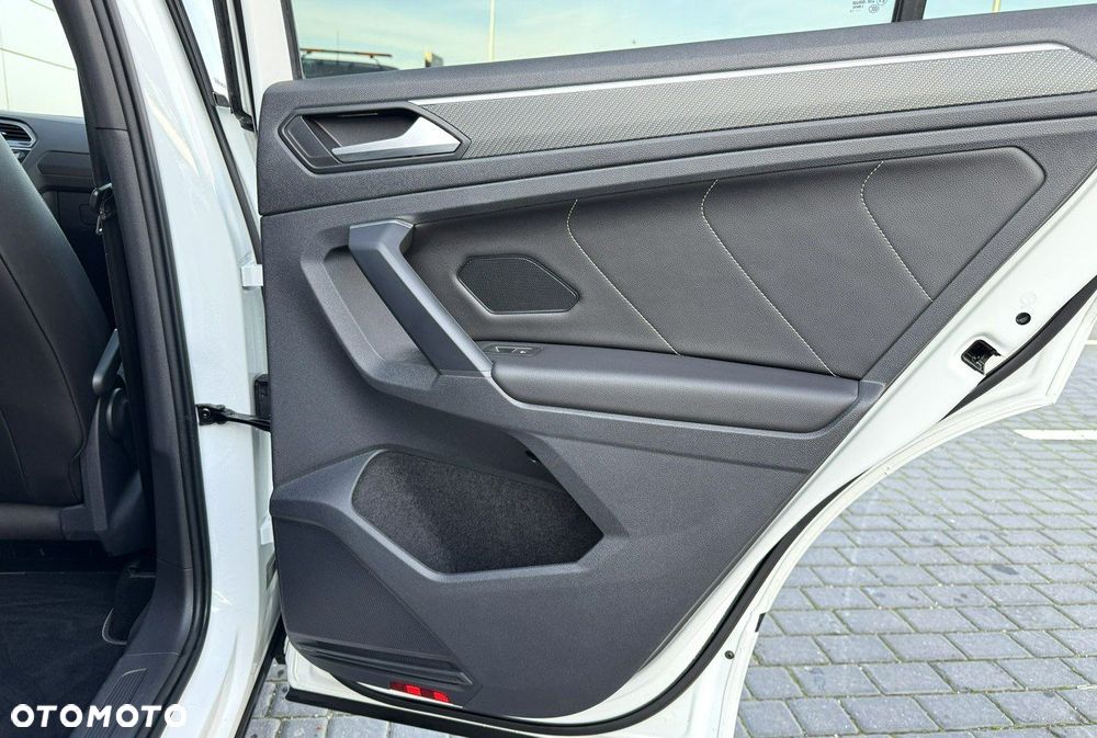 Volkswagen Tiguan - 20