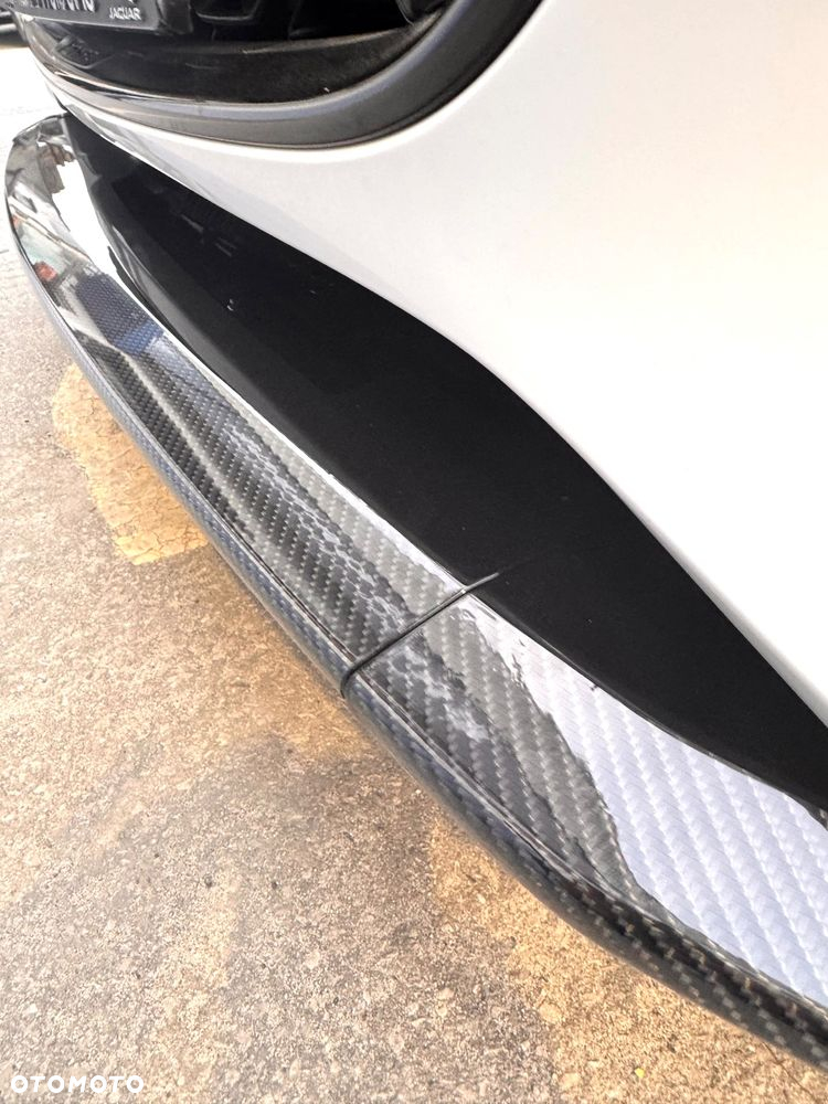 Jaguar F-Type 2.0 Turbo R-Dynamic - 31