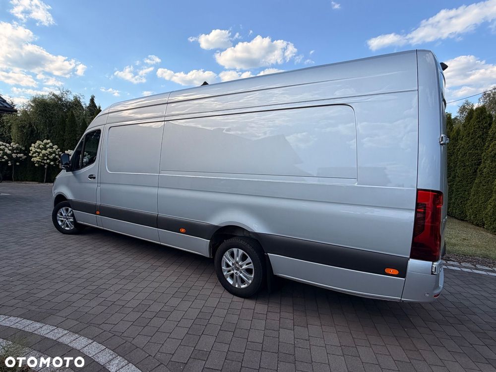 Mercedes-Benz Sprinter - 7