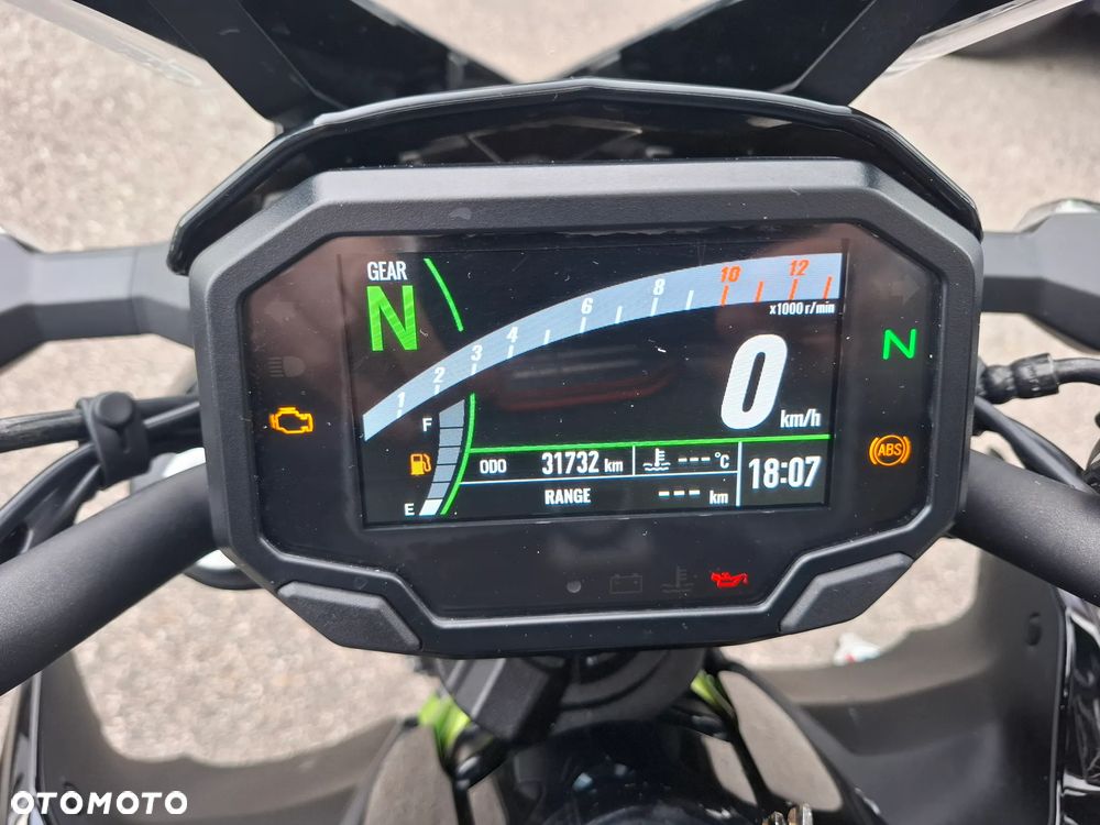 Kawasaki Z 650 - 34