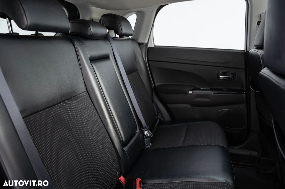 Peugeot 4008 1.6 HDI FAP STT Allure - 9