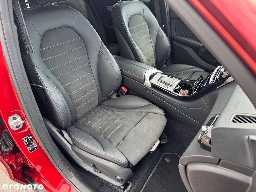 Mercedes-Benz GLC 200 d 4Matic 9G-TRONIC AMG Line - 16
