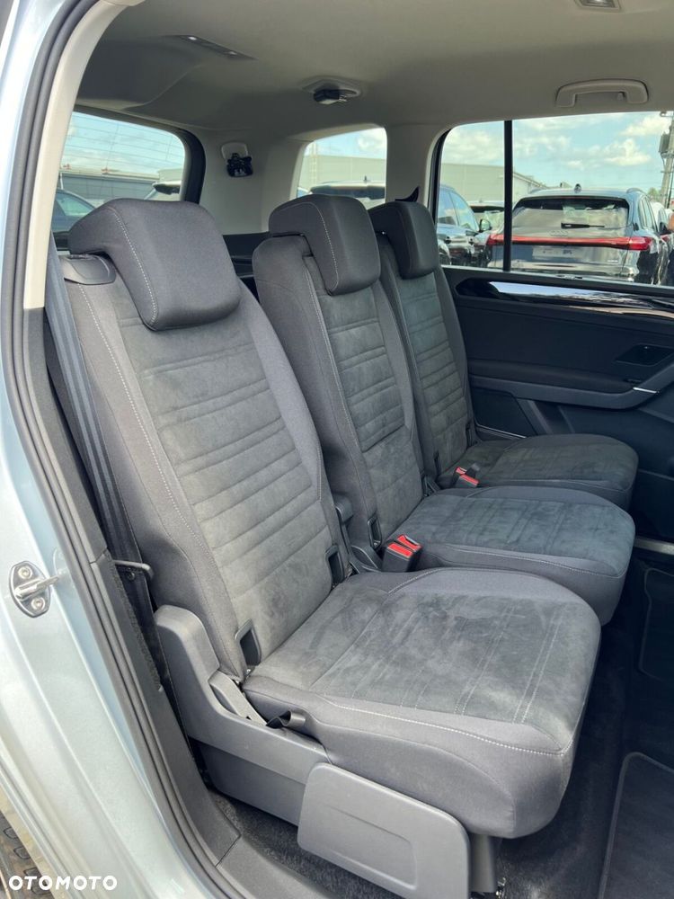 Volkswagen Touran 1.5 TSI EVO Highline DSG - 8