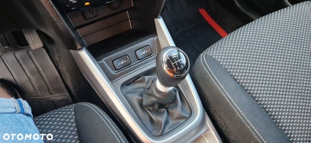 Suzuki Vitara 1.6 DDiS (4x2) Comfort - 11