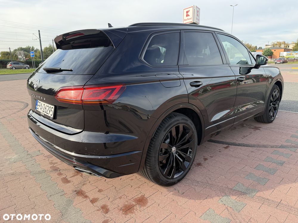Volkswagen Touareg 3.0 V6 TDI SCR 4Mot R-Line - 10