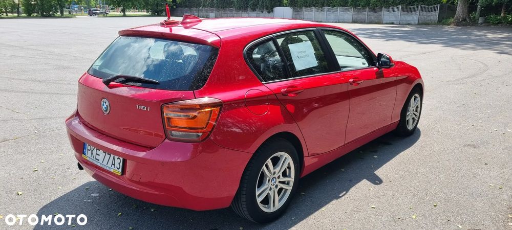BMW Seria 1 116i - 5