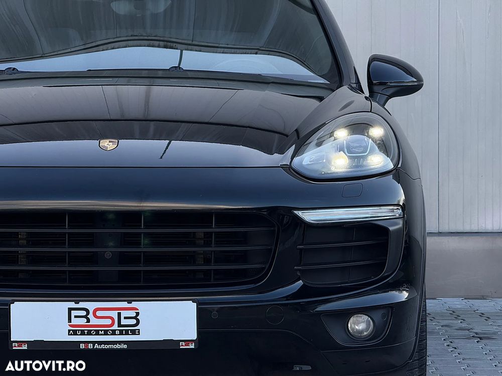 Porsche Cayenne S E-Hybrid Platinum Edition - 11