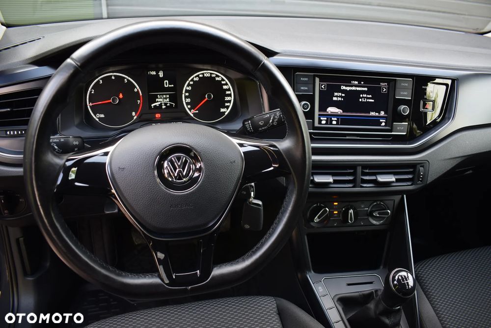 Volkswagen Polo - 25