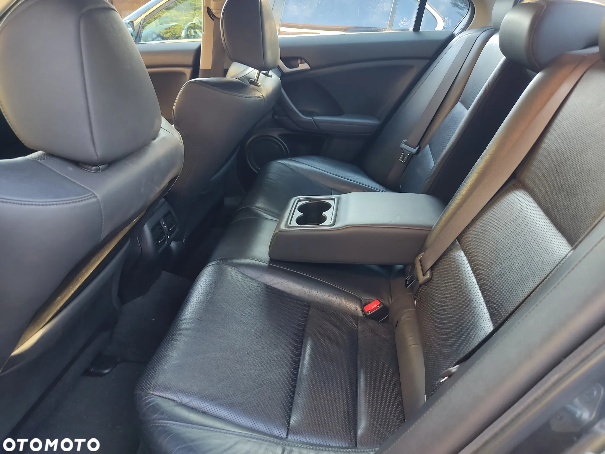 Honda Accord 2.4 Executive Nav+ACC+LKAS - 9