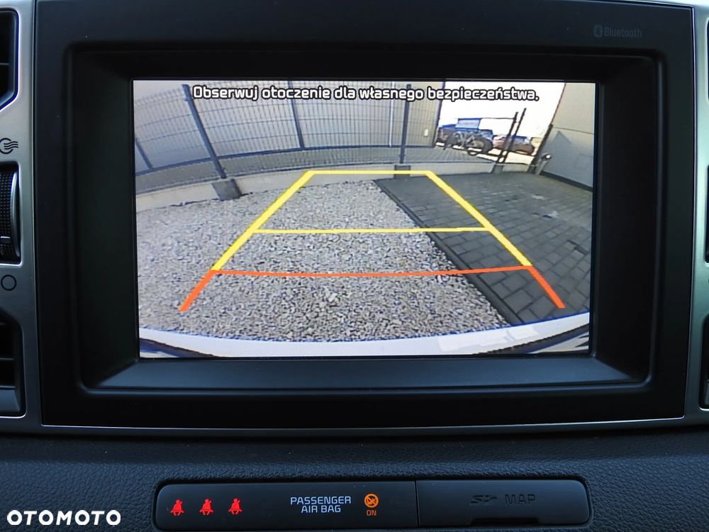 Kia Sportage 1.7 CRDI 2WD ISG Dream-Team Edition - 26