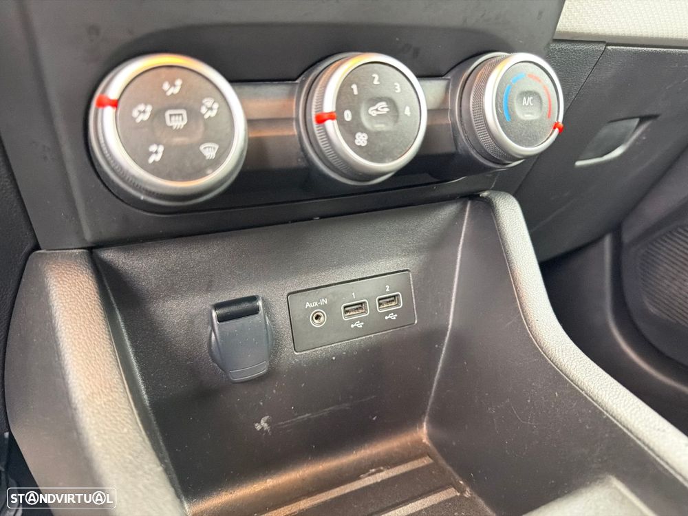 Renault Clio 1.0 TCe Evolution - 19