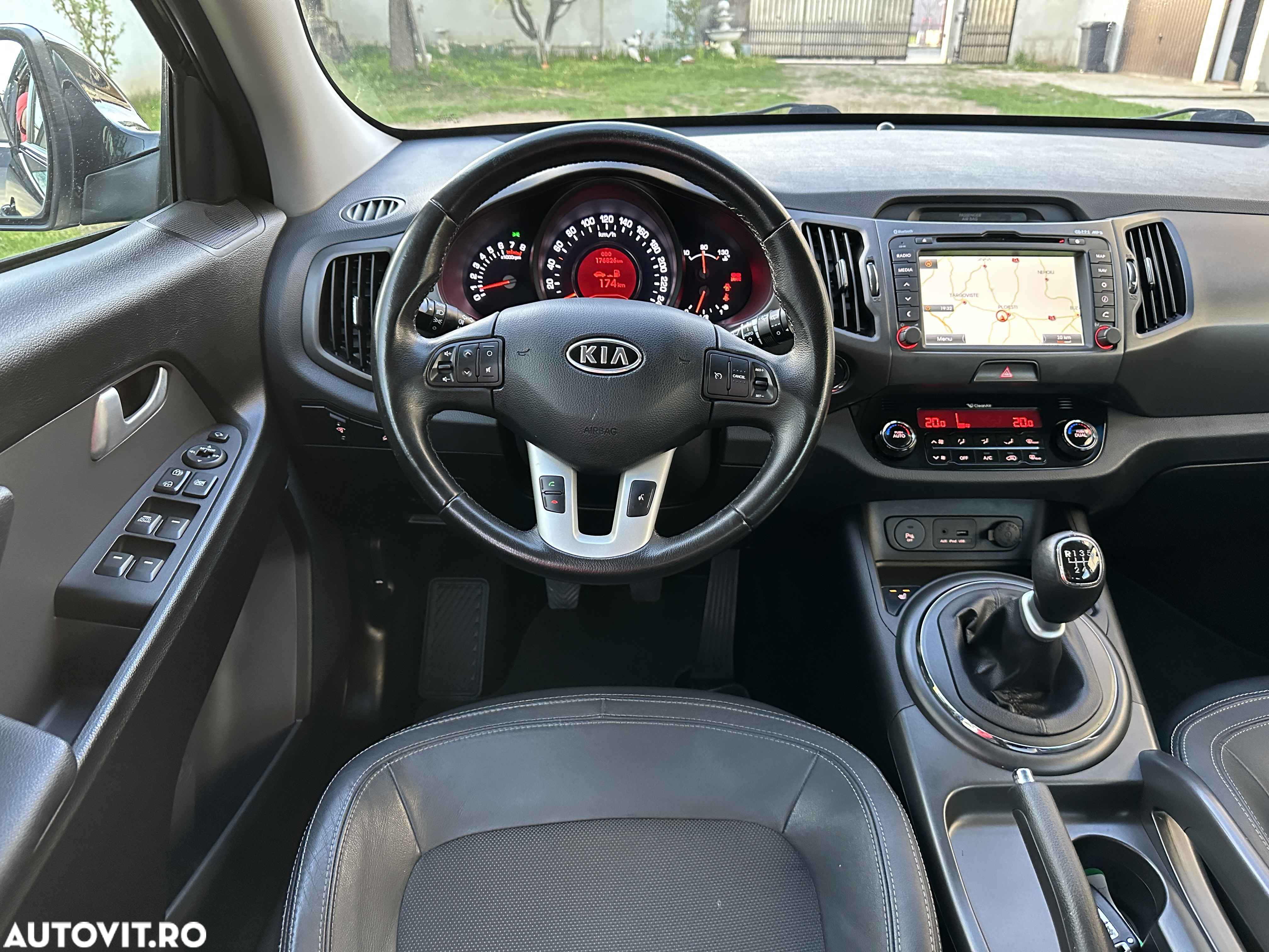 Kia Sportage 1.6 GSL MT 4x2 STYLE - 27