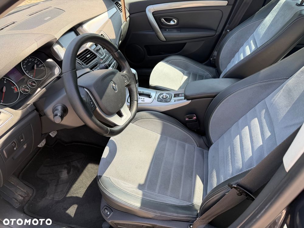 Renault Laguna 2.0 dCi Bose Edition ESM - 15