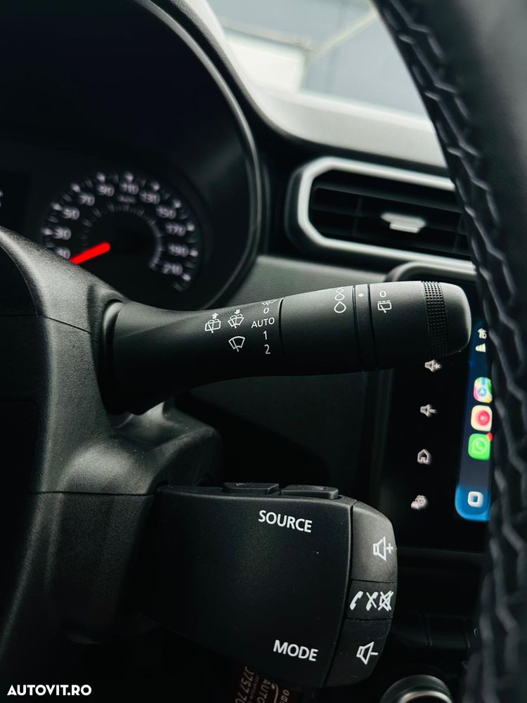 Dacia Duster TCe 130 Journey - 30