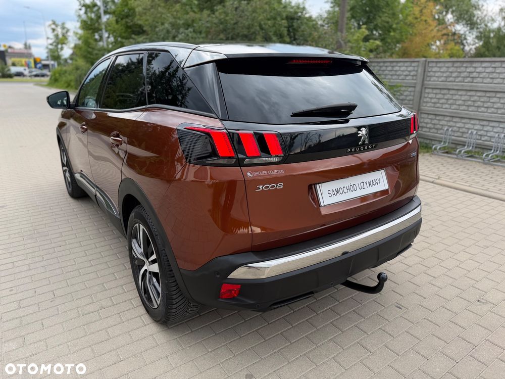 Peugeot 3008 1.2 PureTech Allure S&S - 9