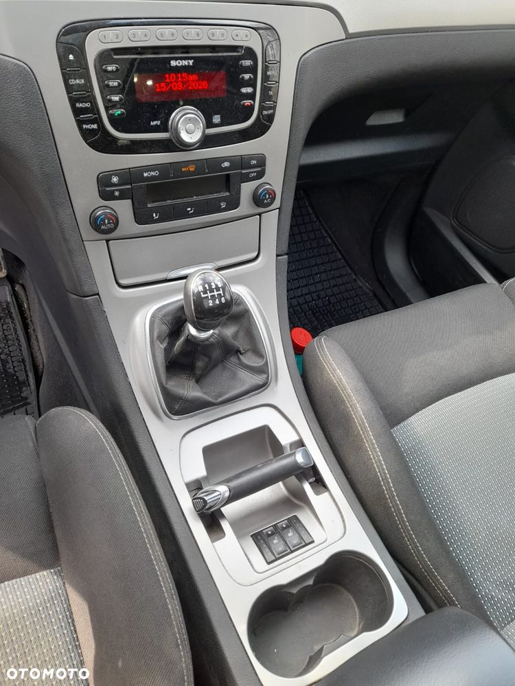 Ford S-Max 2.0 TDCi Titanium - 4