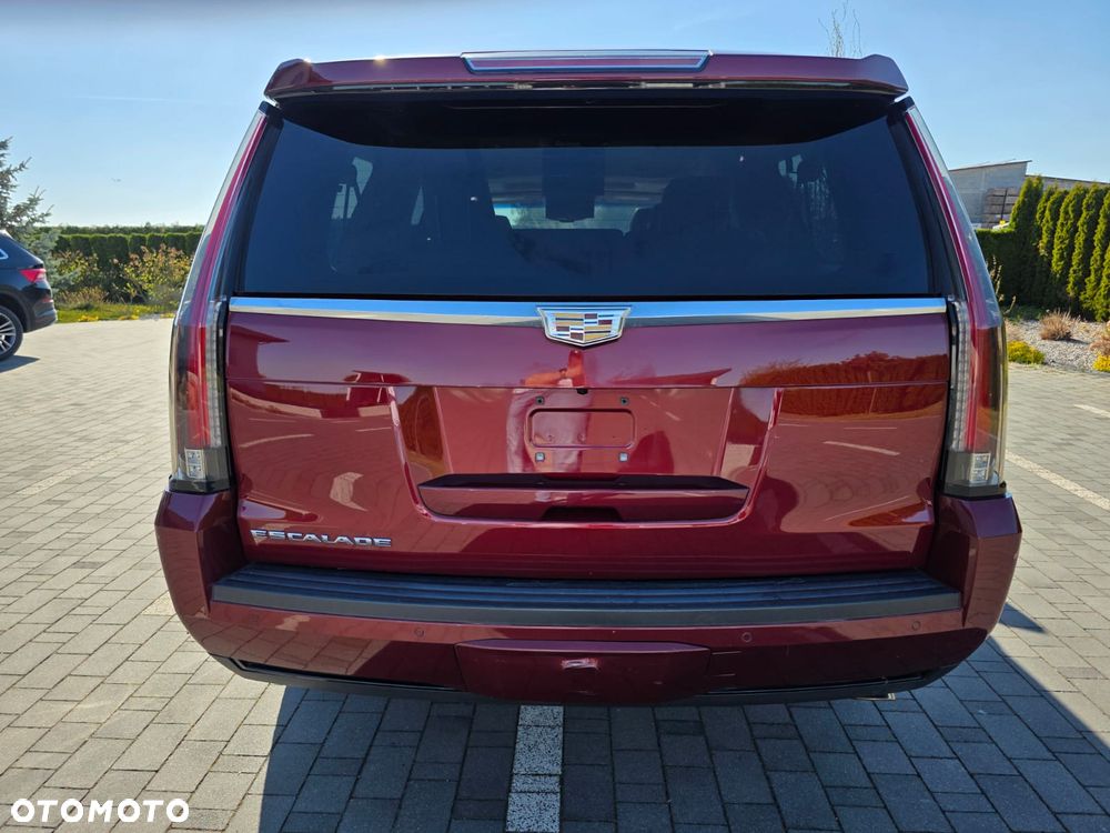 Cadillac Escalade ESV 6.2 V8 AWD AT Premium - 10