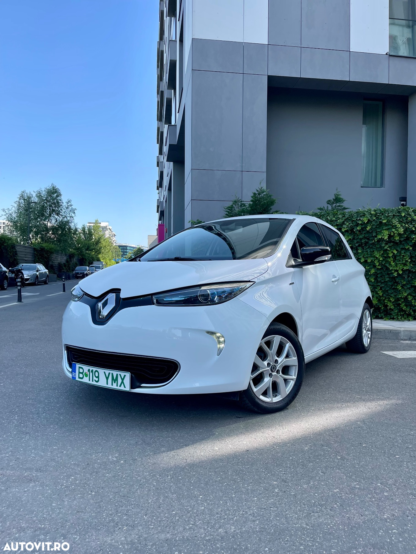 Renault ZOE (ohne Batterie) 41 kwh Life mit LIMITED Paket - 2