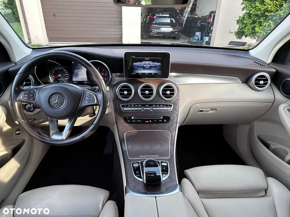Mercedes-Benz GLC 220 d 4-Matic - 11