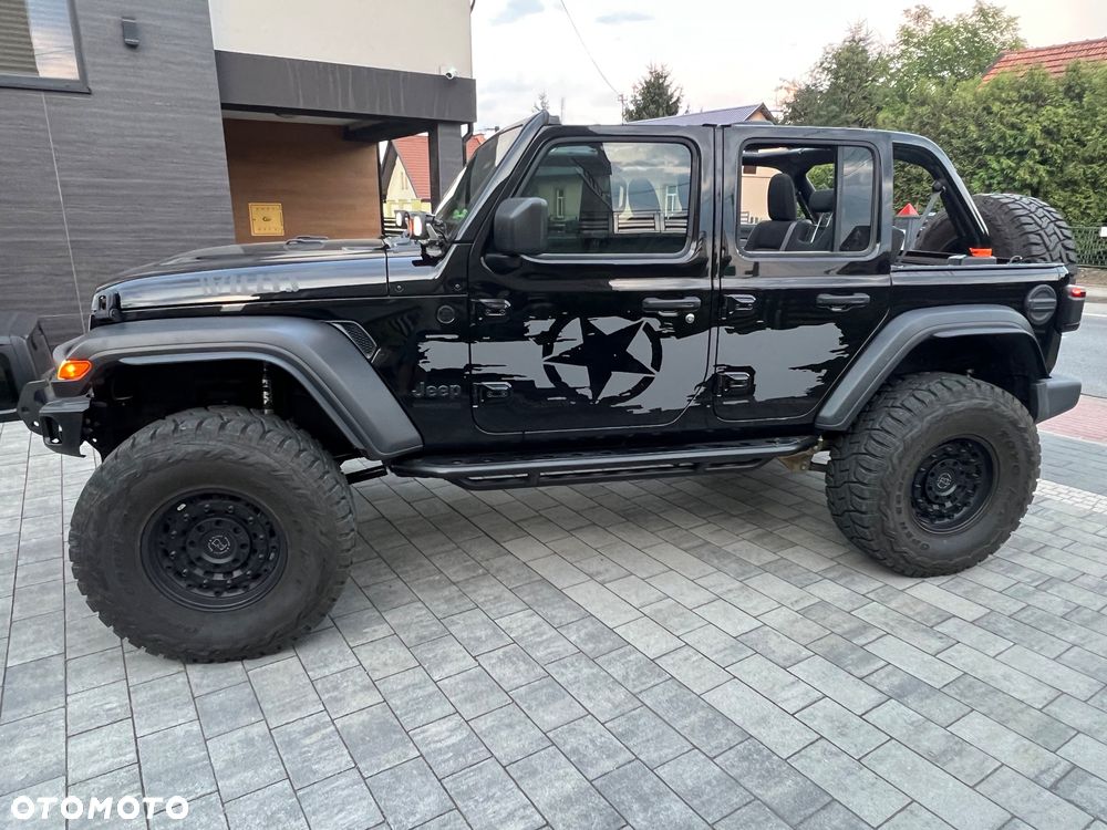 Jeep Wrangler - 3
