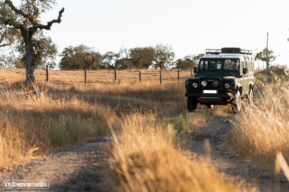 Land Rover Defender 110 2.5 TD5 Metal Top - 3