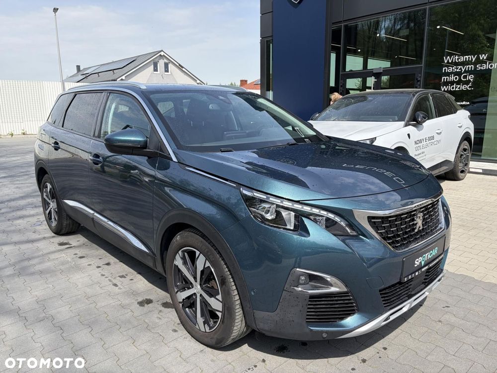 Peugeot 5008 - 5