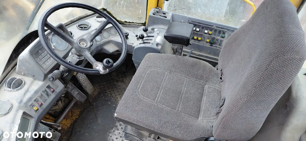 Volvo 50 C (1995r) 45 , 60 L 70 , 80 L 90 - 4