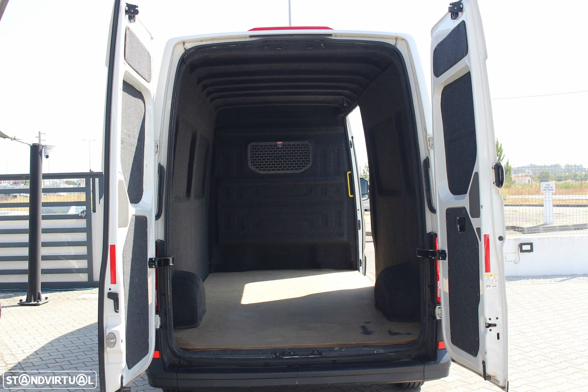 VW Crafter 35 2.0 TDi 140 CD Longa BM - 29