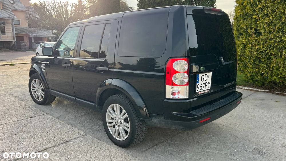 Land Rover Discovery 3.0D V6 HSE - 8