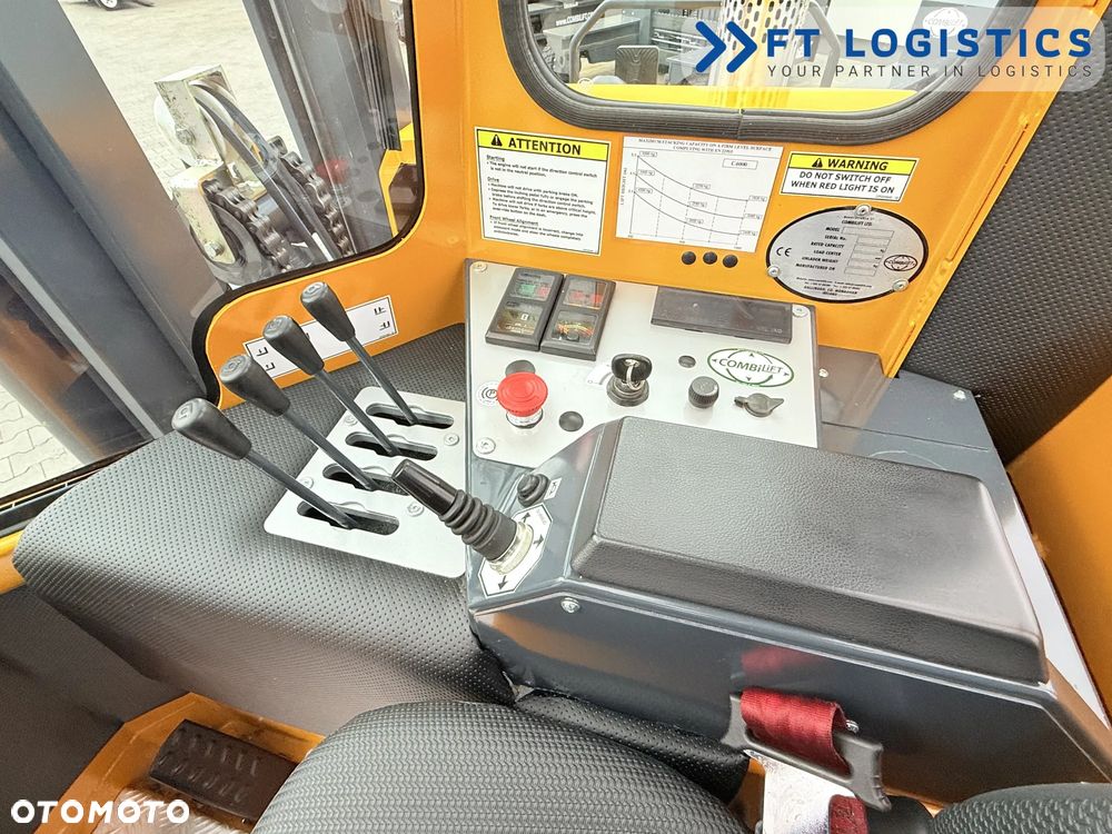 Combilift WÓZEK CZTEROKIERUNKOWY - WIELOKIERUNKOWY | COMBILIFT C4000 | GAS | DUPLEX 4100MM | PRZESUW WIDEŁ | WOLNY SKOK | NOWE OPONY | PO SERWISIE | STAN IDEALNY | Szeroka oferta wózków czterokierunkowych i bocznych, dopasowanych do różnorodnych potrzeb i zastosowań - 17
