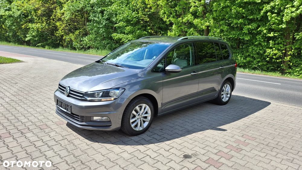 Volkswagen Touran 1.6 TDI SCR (BlueMotion Technology) DSG Comfortline - 4